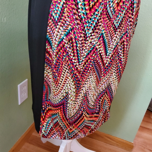 Softworks medium sleeveless dress. - Picture 3 of 9